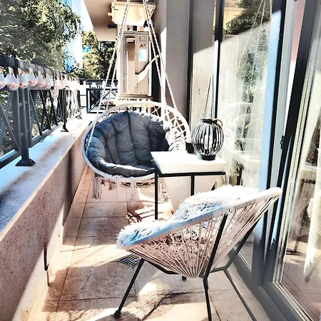 Luxury Flat - 2 Bathrooms, Hot Tub & Modern Kitchen, Up To 4 Guests صوفيا