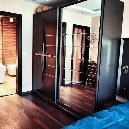 Luxury Flat - 2 Bathrooms, Hot Tub & Modern Kitchen, Up To 4 Guests * صوفيا